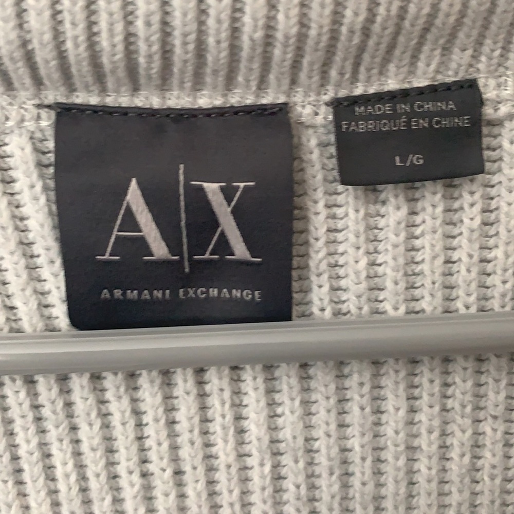Sweater - Picture 2 of 6